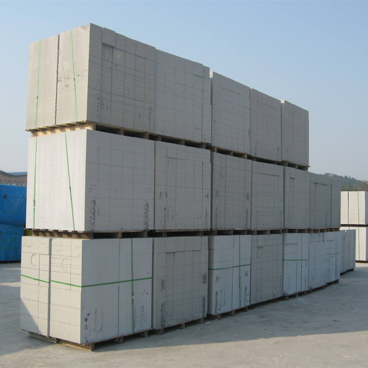 五华宁波台州金华厂家：加气砼砌块墙与粘土砖墙造价比照分析